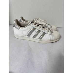 Adidas Superstar Womens White Silver Metallic Shell Toe Sneakers AQ3091 Size 8.5